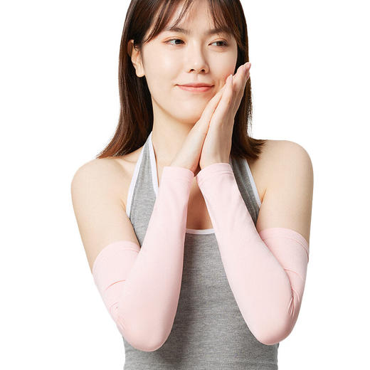 【清凉购特价129任选4个】多样屋防紫外线遮阳冰丝护手冰袖/轻烟灰 商品图3