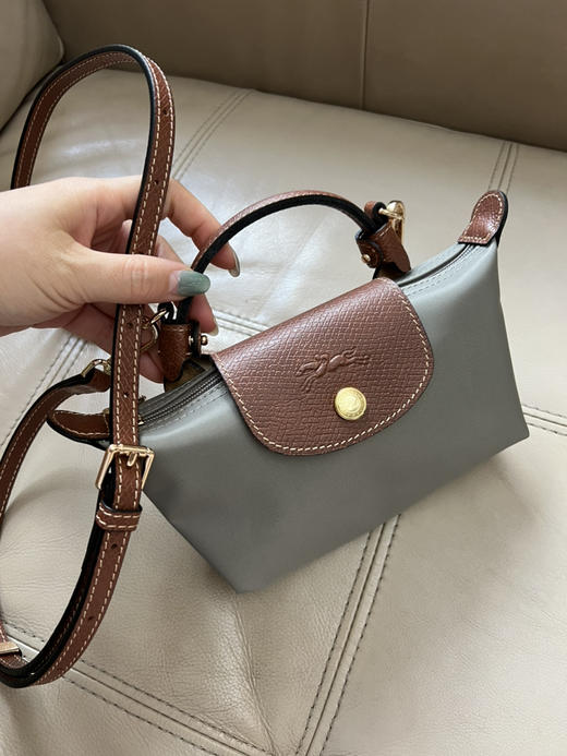 724-1自带免打孔肩带 可以斜挎的龙虾手机包 颜色太多了 商品图3