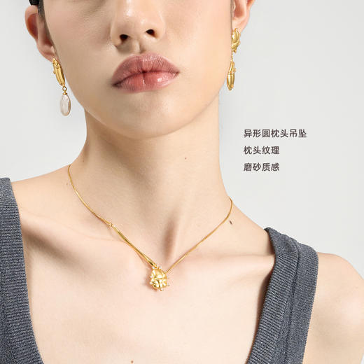 [福利价]lost in echo2024秋季新款膨胀枕头小众银色吊坠项链锁骨链女饰品 商品图1