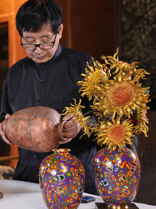 朱炳仁铜 燃烧的向日葵文创版家居玄关装饰电视柜桌面艺术摆件 商品图2