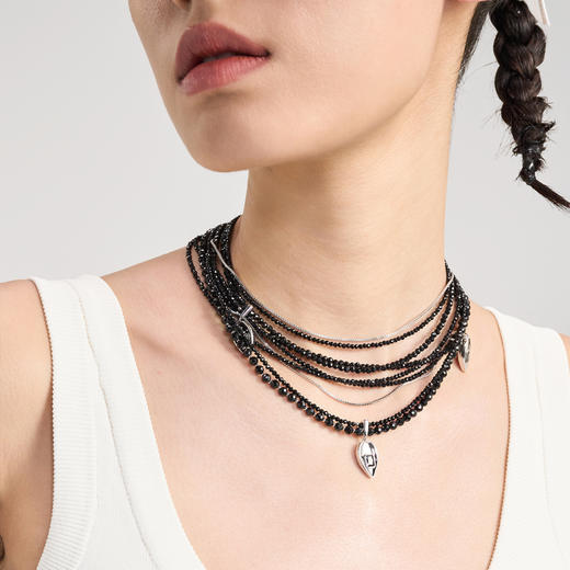 [福利价]lost in echo2024夏季新款拧绳合果芋叶片多层叠戴吊坠项链配饰女 商品图3