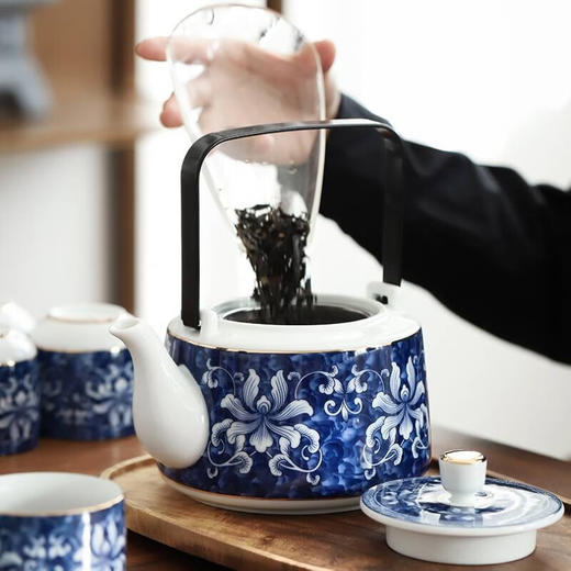成艺锦上添花 釉下青花瓷景德镇陶瓷茶具套装整套家用提梁壶茶壶茶杯锦上添花古道壶7入 商品图7