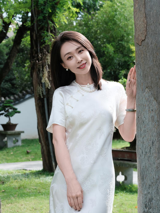 盛唐牡丹 |梅兰竹菊冠乐绉短袖旗袍裙 商品图7