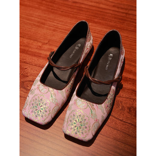 【抖音专属】女单鞋（21C25B-25-91-金粉色） 商品图0