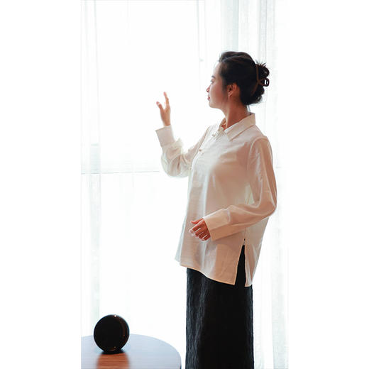 【抖音专属】斜襟衬衫（24710843-月影白） 商品图2