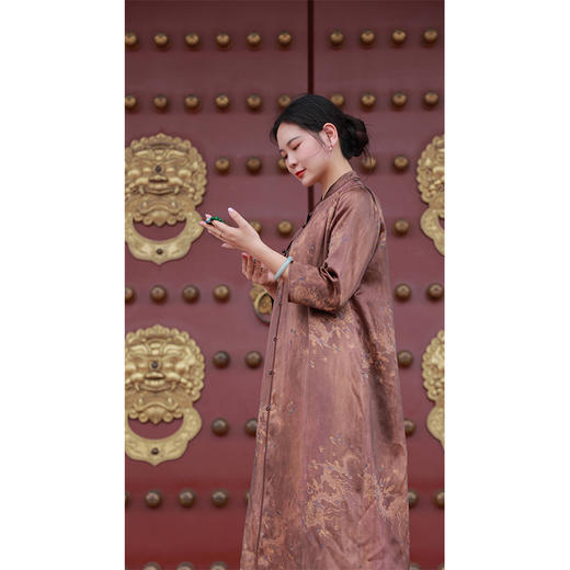 【2025门店同款】玄策-衬衫连衣裙（24707366-金垺） 商品图2