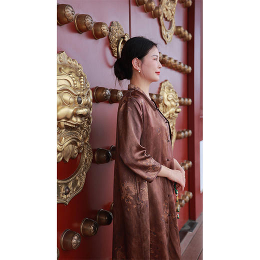 【2025门店同款】玄策-衬衫连衣裙（24707366-金垺） 商品图4