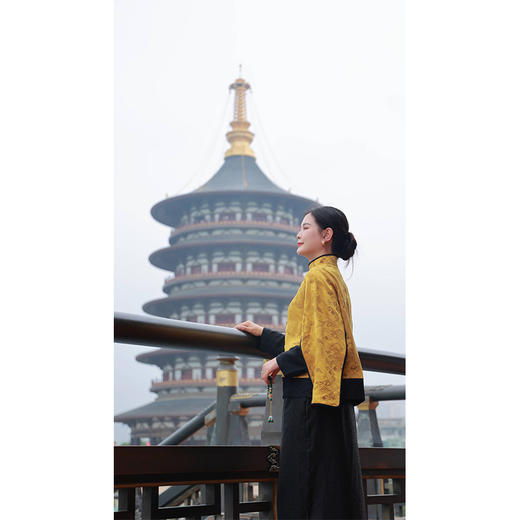 【抖音专属】云螭吟-半裙（23706361C-黑蛟） 商品图1