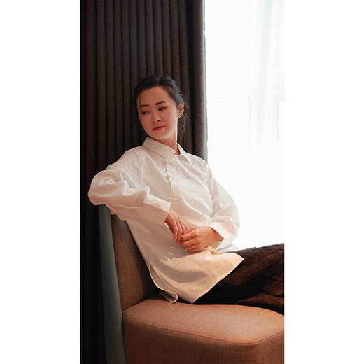 【抖音专属】斜襟衬衫（24710843-月影白） 商品图0