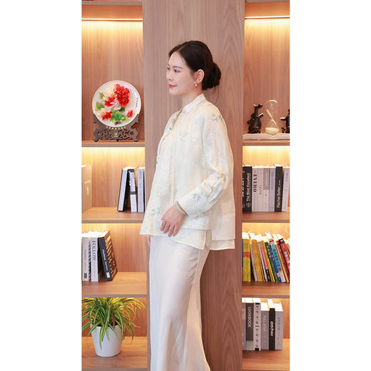 【抖音专属】拼接马甲（24704810-凝脂） 商品图2