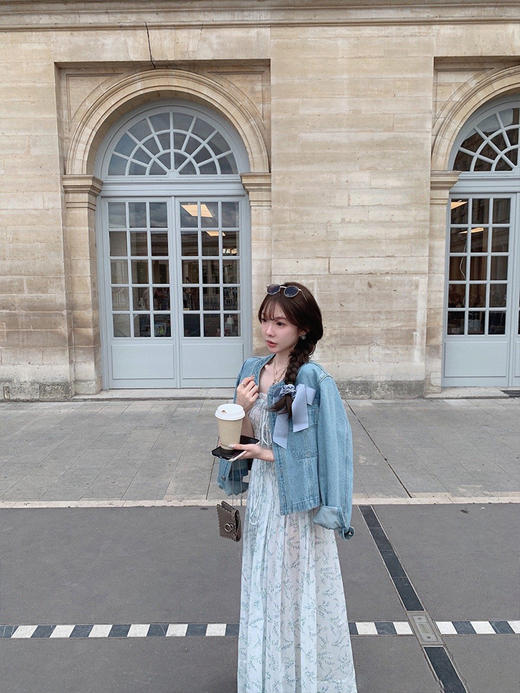 金蘑菇菇  巴黎花店 / 牛仔外套&蓝铃花长裙 商品图0