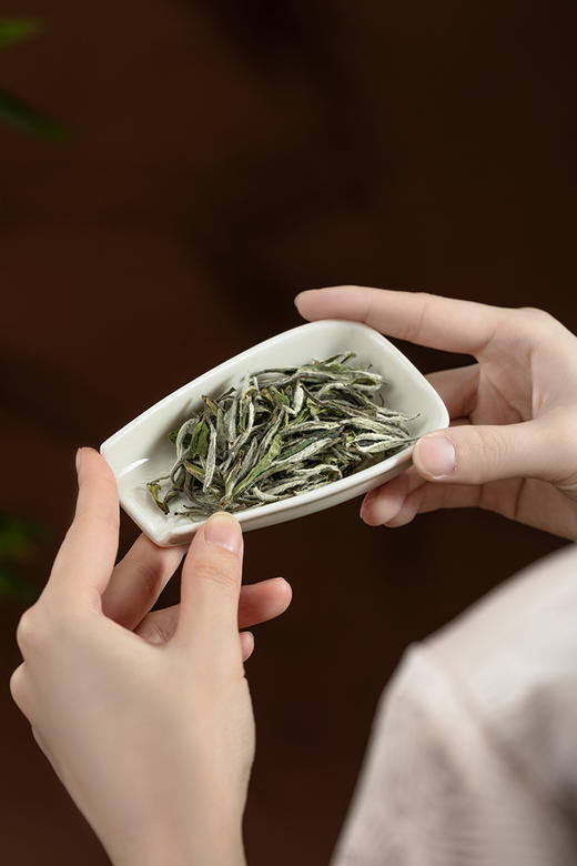 名山典藏·白牡丹2024·礼盒装80g(5g*2*8) 商品图3