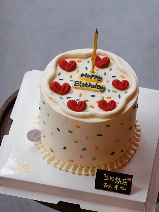 「肉嘟嘟·小爱心」100%动物奶油（附图5寸加高·提前8小时预订） 商品图0