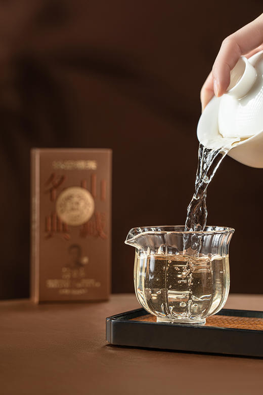名山典藏·白毫银针2024·礼盒装80g(5g*2*8) 商品图12