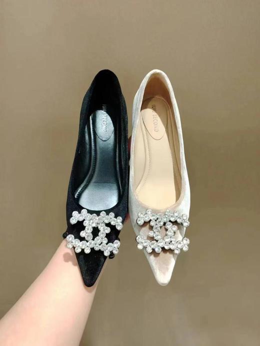 西村名物2024年秋季新款水钻饰扣小尖头平底优雅气质单鞋U24CE37951 商品图0