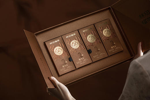 名山典藏·白毫银针2024·礼盒装80g(5g*2*8) 商品图7