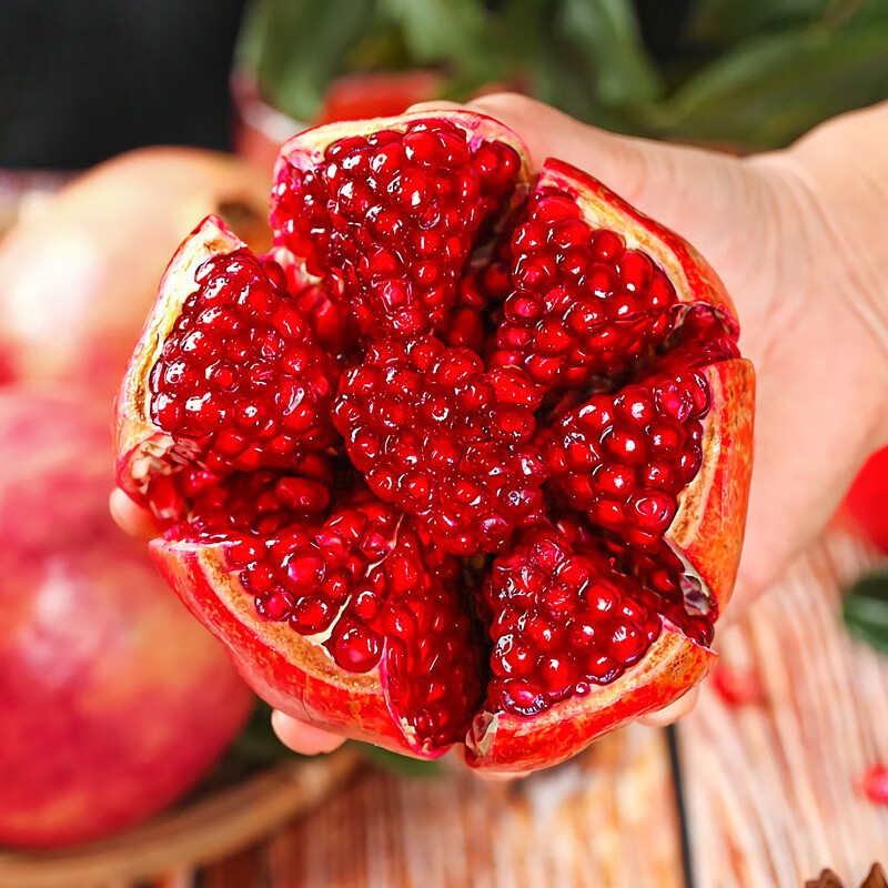 突尼斯软籽石榴 新鲜水果红籽石榴现摘现发