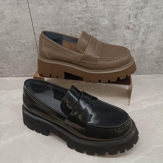 西村名物2023年秋季新款舒适厚底百搭乐福鞋U23CM33921 商品图0