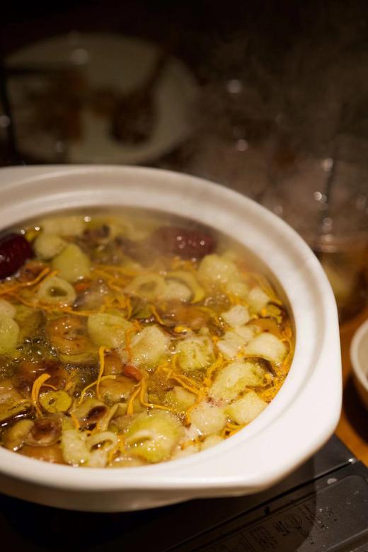 云南丛林菌子土鸡汤锅(火锅) 商品图2