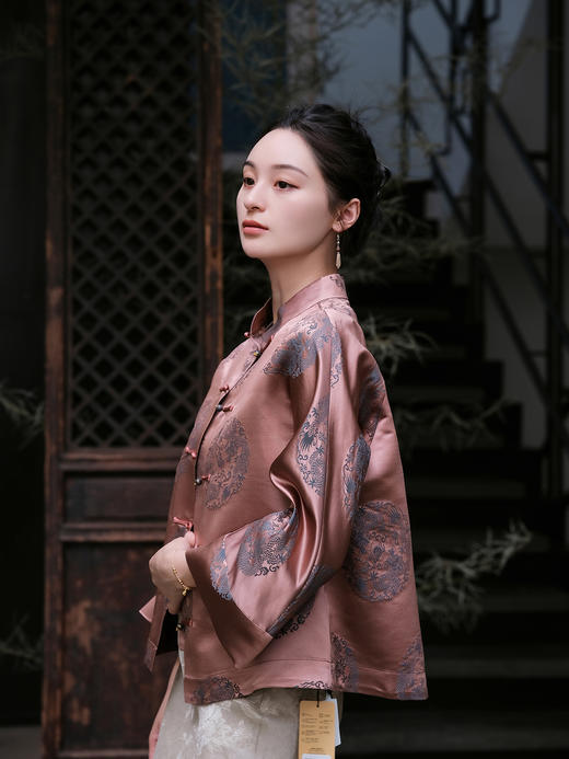 瑕疵|盛唐婧 |真丝库缎龙纹外套-红棕色 商品图5