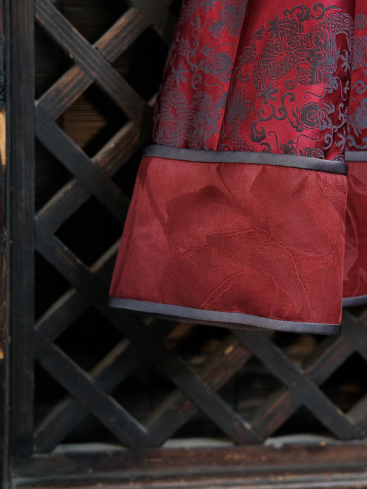 瑕疵|盛唐婧 |福禄新中式国风库缎外套 [特价品](特殊商品不退不换) 商品图5