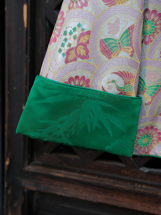 盛唐婧 |中式国风孔雀蝴蝶宋锦对襟外套 商品图3