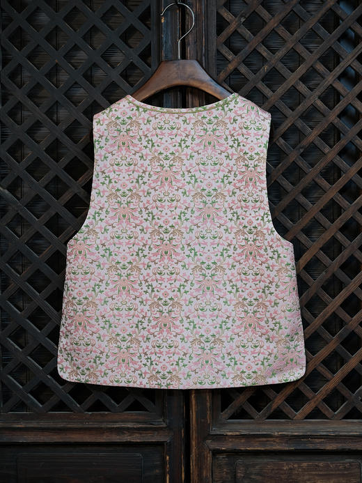 盛唐婧 |中式国风宋锦缠枝花对襟马甲 商品图4