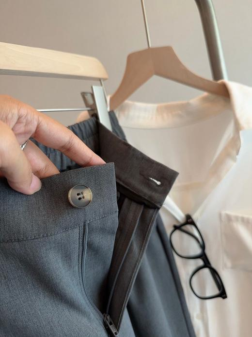 清仓库不退换 好版型，春秋有厚度的垂感西装拖地裤&窄版西装裤 商品图3