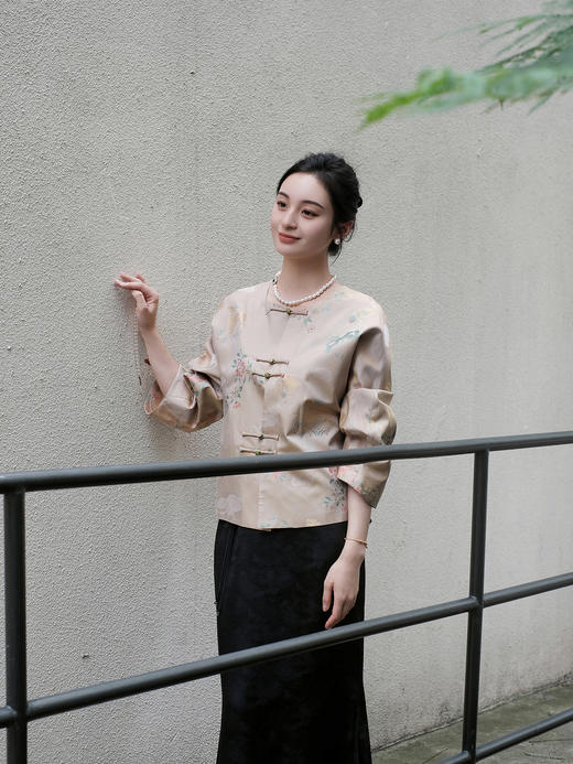 盛唐婧 |真丝宋锦梅花鹿对襟外套 商品图5