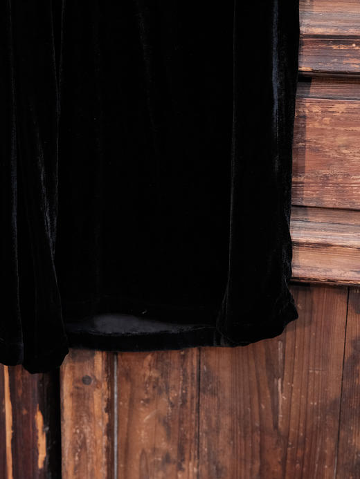 盛唐婧 |新中式丝绒阔腿裤黑色 商品图4