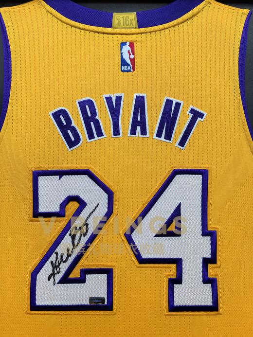 收藏系列 科比 湖人队24号黄色 退役16冠 亲笔签名球衣 商品图2