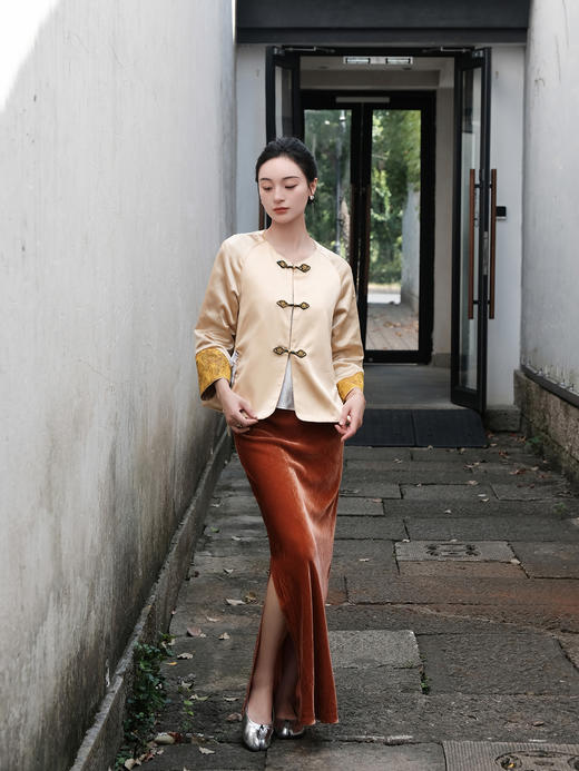 盛唐婧 |新中式丝绒鱼尾半裙-橘色 商品图3