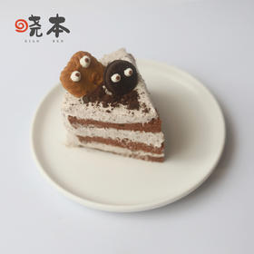 奥利奥小可爱巧克力蛋糕切角