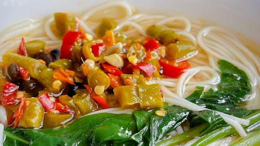 手工零添加 老坛酸豆角 下饭菜 商品图5