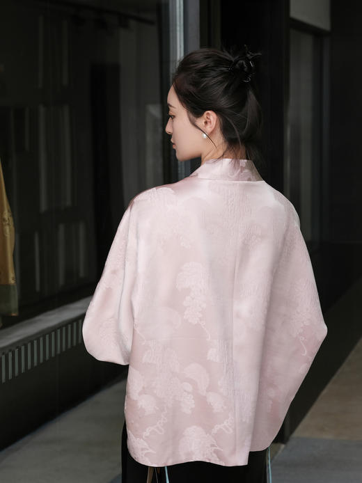 盛唐牡丹 |松鼠葡萄纹冠乐绉双面穿开衫外套 商品图5