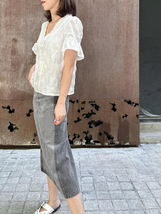 TYNVIE 排褶领中袖上衣 商品图7