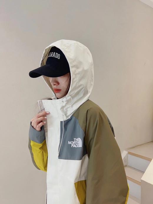 清仓库不退换  限定拼色 THE NORTH FACE北面基础冲锋衣 连帽登山夹克 防水防尘... 商品图6