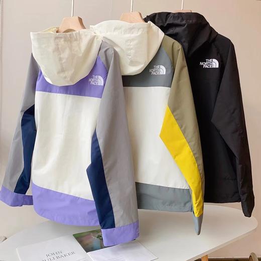 清仓库不退换  限定拼色 THE NORTH FACE北面基础冲锋衣 连帽登山夹克 防水防尘... 商品图1