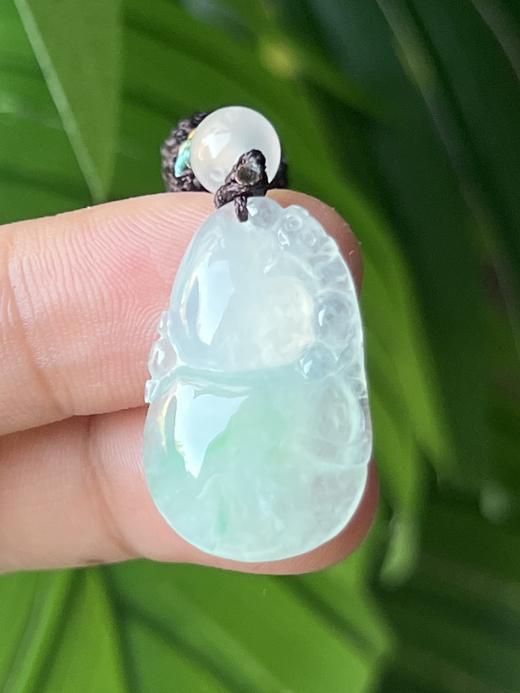 【直播大场福利】冰绿 白冰翡翠小精品 天然翡翠 吊坠 附证书 商品图1