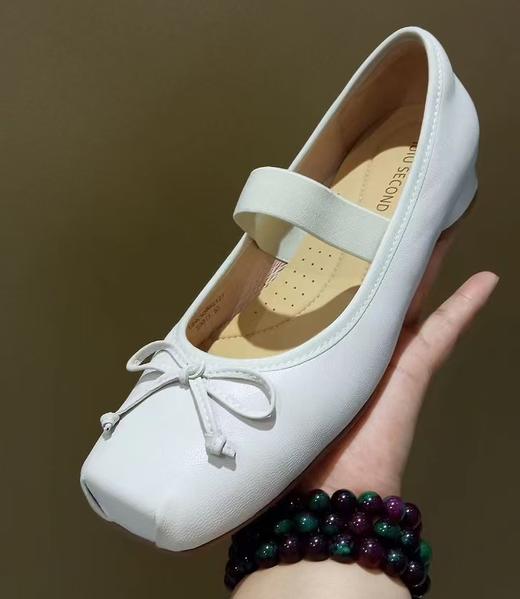 西村名物2024年秋季新款蝴蝶结饰扣舒适平底玛丽珍单鞋U24CE38621 商品图2