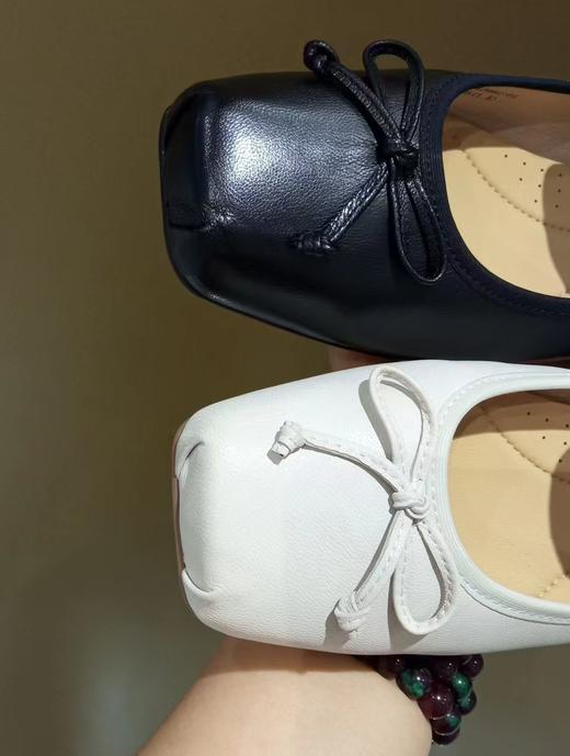 西村名物2024年秋季新款蝴蝶结饰扣舒适平底玛丽珍单鞋U24CE38621 商品图4