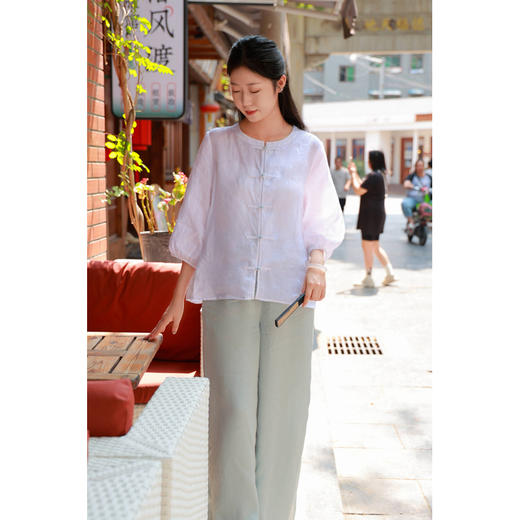 【抖音专属】小衫（24710788-山矾） 商品图0