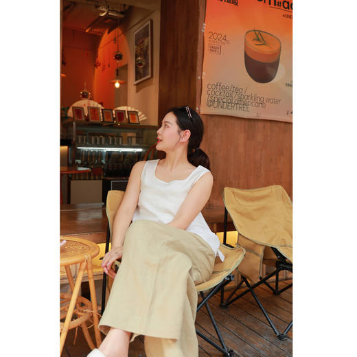 【抖音专属】宽肩吊带（24818970-山矾） 商品图2