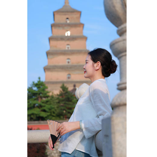 【线上专属】立领衬衫（21710804-缟羽） 商品图0