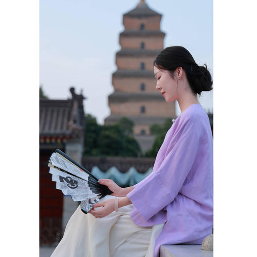 【抖音专属】斜襟衬衫（24710806紫锦葵） 商品图4