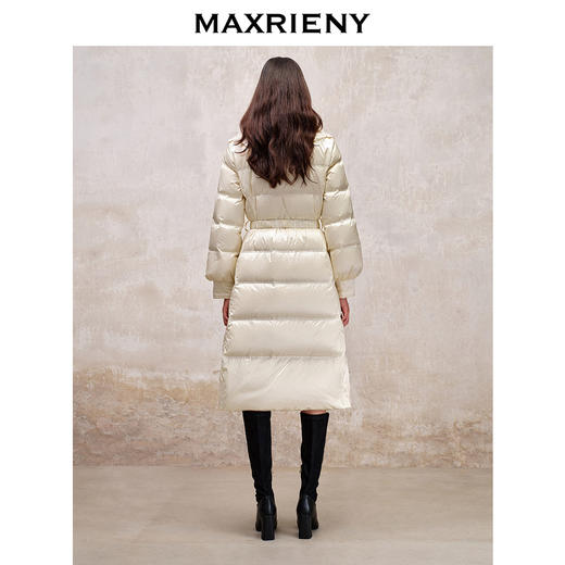 MAXRIENY*复古感绣花领羽绒服长款2023秋冬新款翻领毛绒外套(货号:MS88DC536) 商品图3