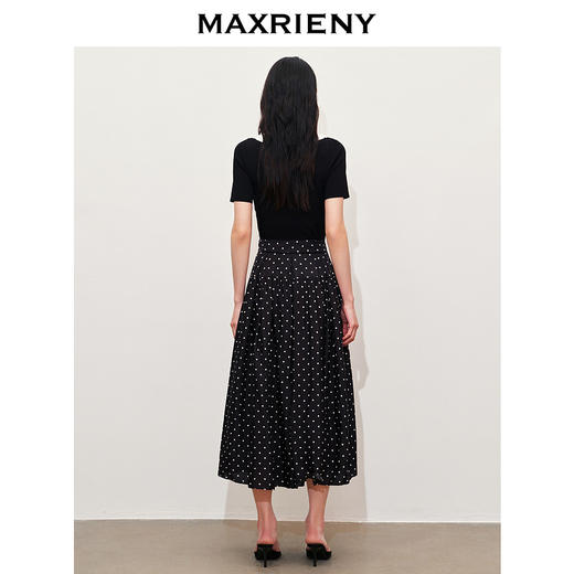 【派对聚会-商场同款】MAXRIENY华丽刺绣藤蔓花朵毛衫女修身显瘦(货号:MC85SW059) 商品图3