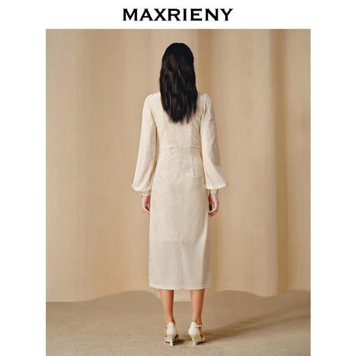 玛克门店发货：MAXRIENY法式复古连衣裙钻石绒围裹绑带松弛感裙子(货号:MC88DR808) 商品图3
