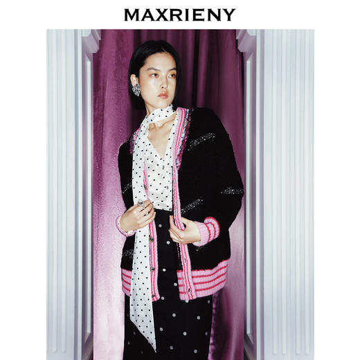 玛克门店发货：MAXRIENY撞色刺绣开衫外套(货号:MC88JA807) 商品图3