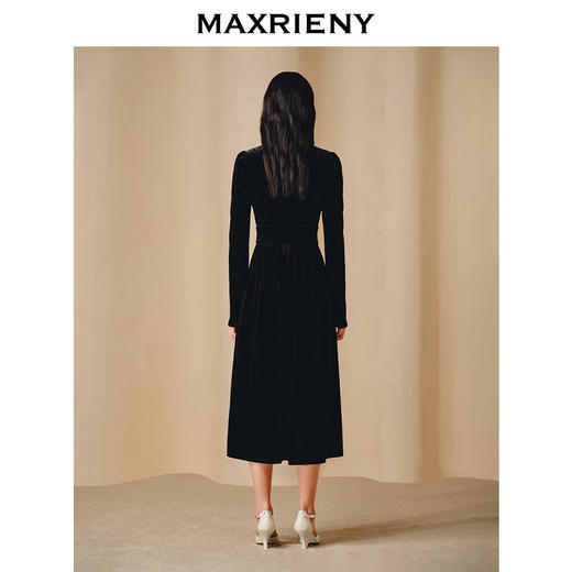 玛克门店发货：MAXRIENY复古重工钉珠连衣裙(货号:MC88DR815) 商品图2